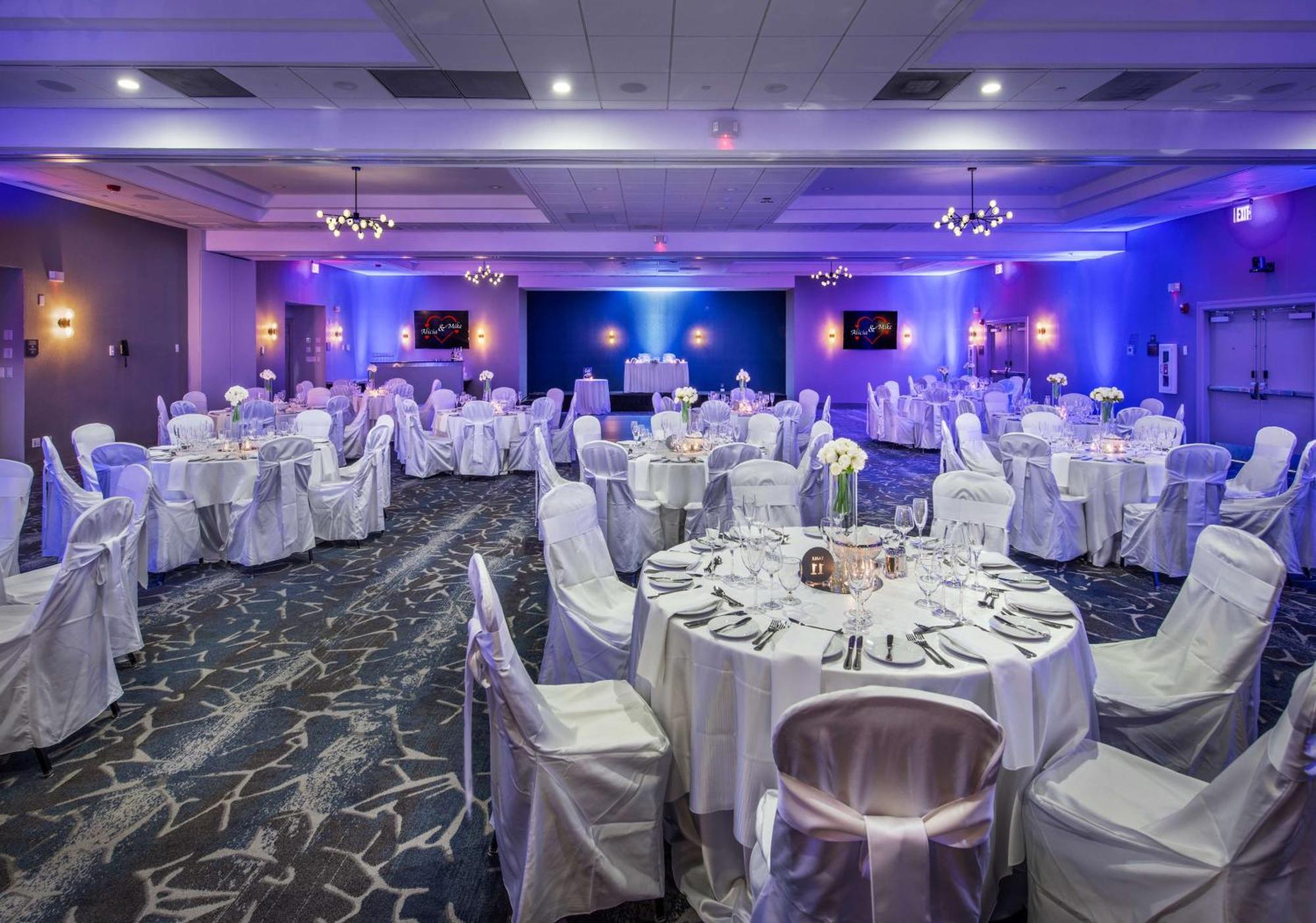 فندق Doubletree By Hilton Monroe Township Cranbury Rossmoor المظهر الخارجي الصورة