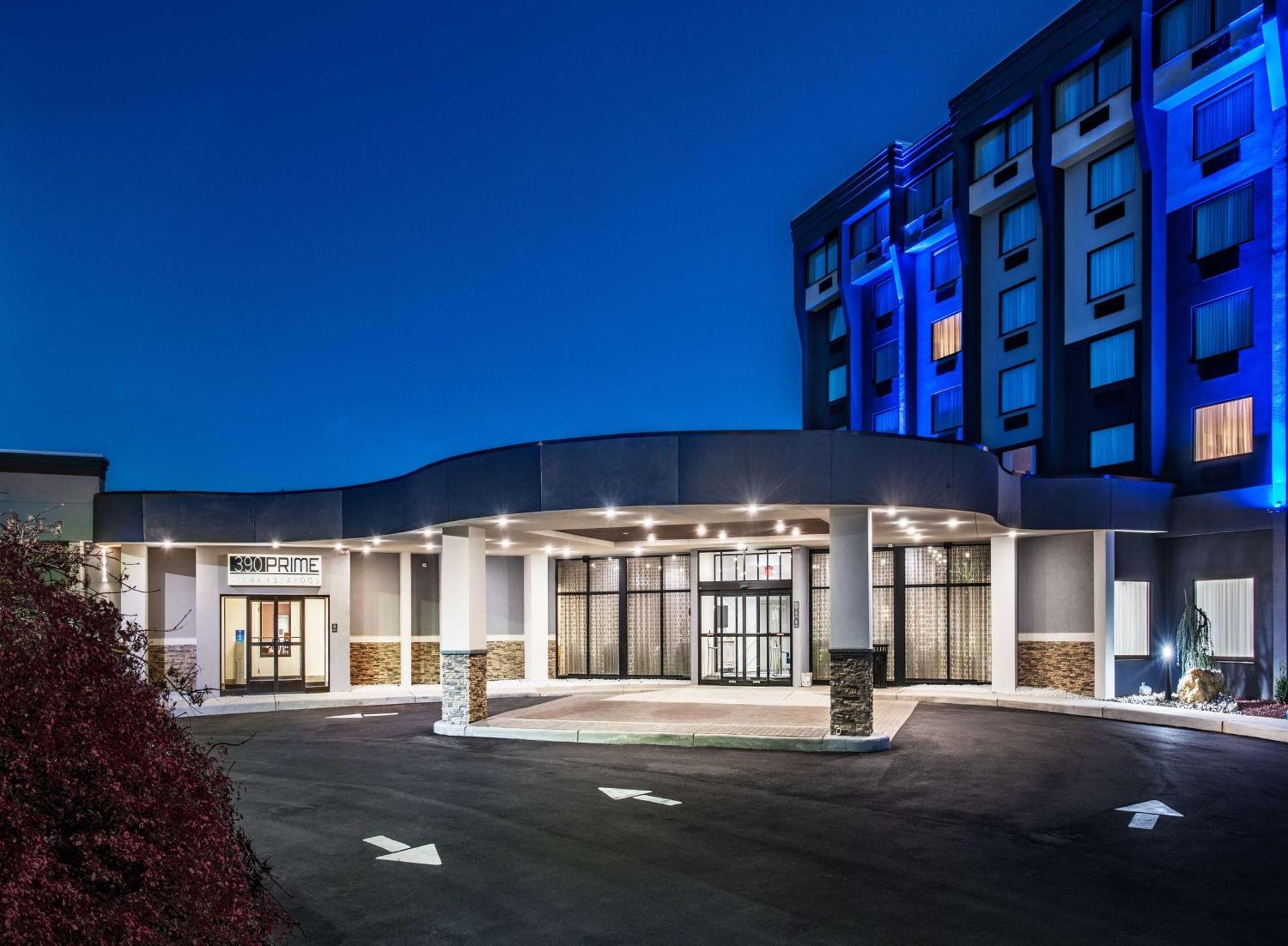 فندق Doubletree By Hilton Monroe Township Cranbury Rossmoor المظهر الخارجي الصورة